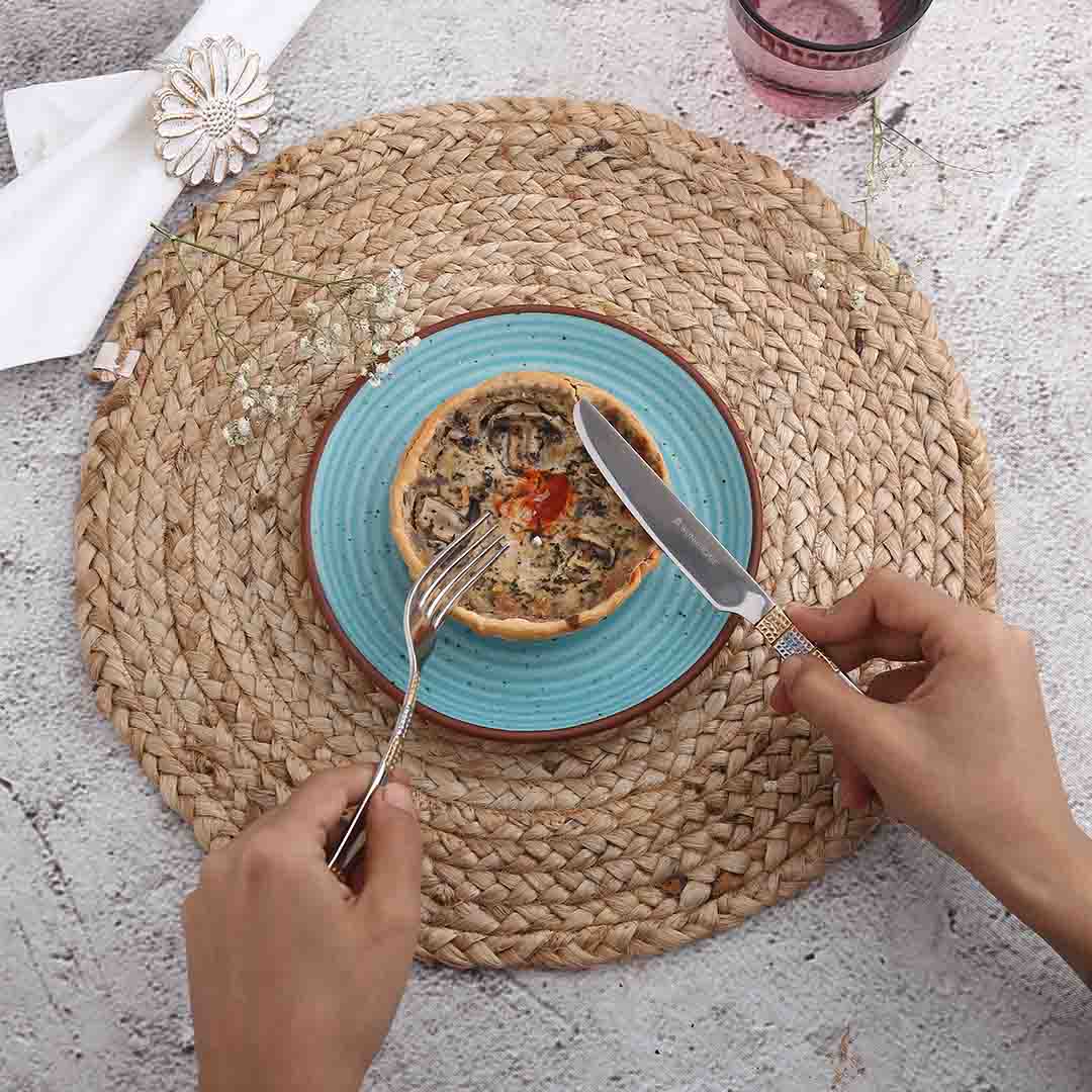 Roma Cultery Gift Set - Gold Plated - Set of 24 - Image 6