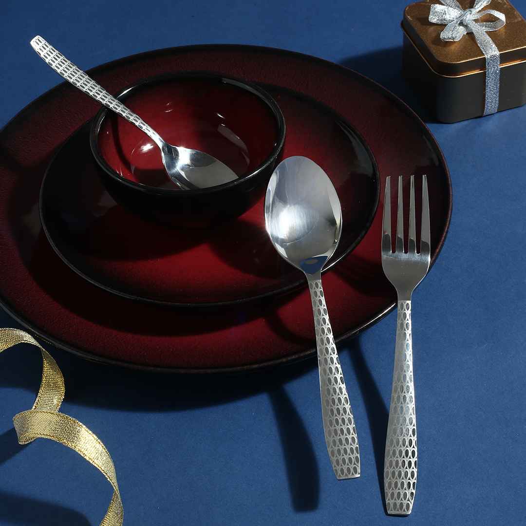 Roma Stainless Steel Cutlery Set - Set of 18 pcs - Image 4